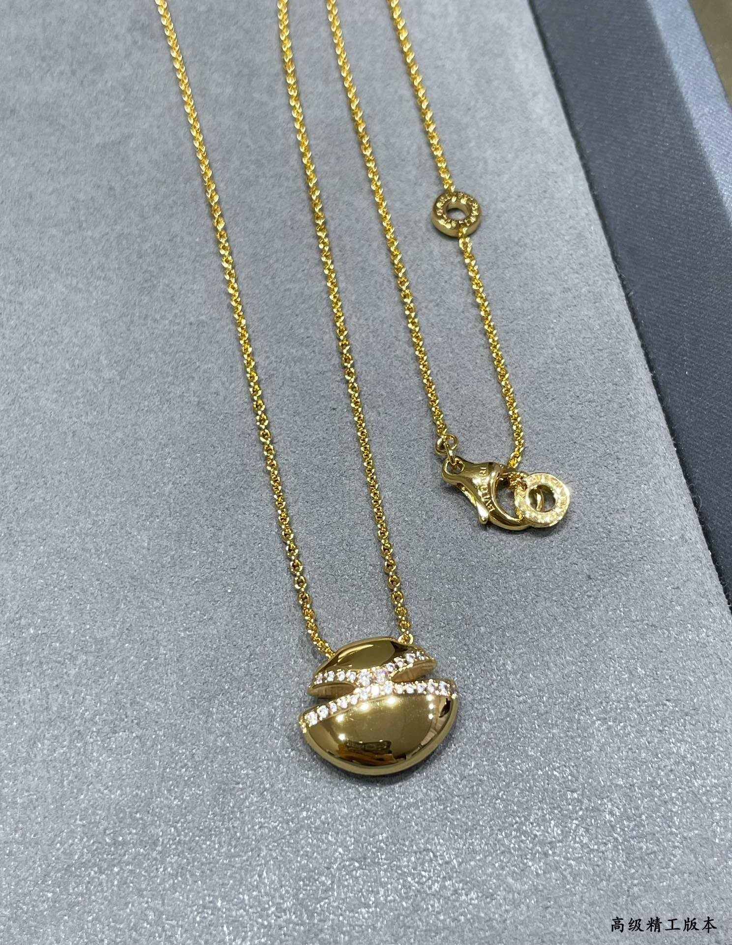 Bv1g*ai Necklace