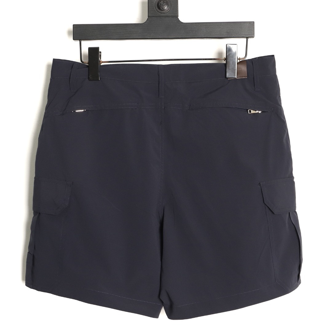 D10r shorts