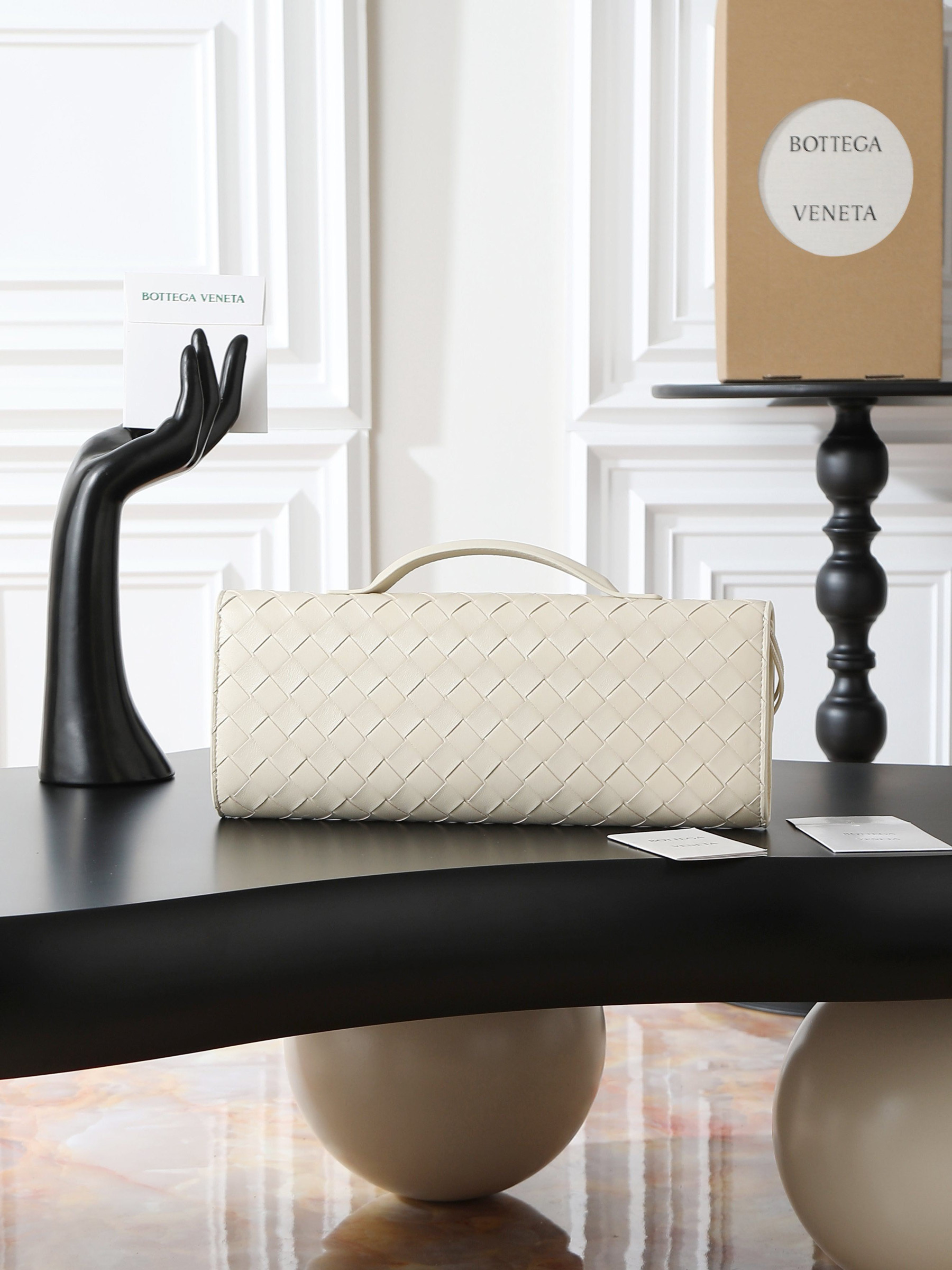 B0tt*ga Ven*ta Long Clutch Andiamo With Handle Fondant 31x13x3cm