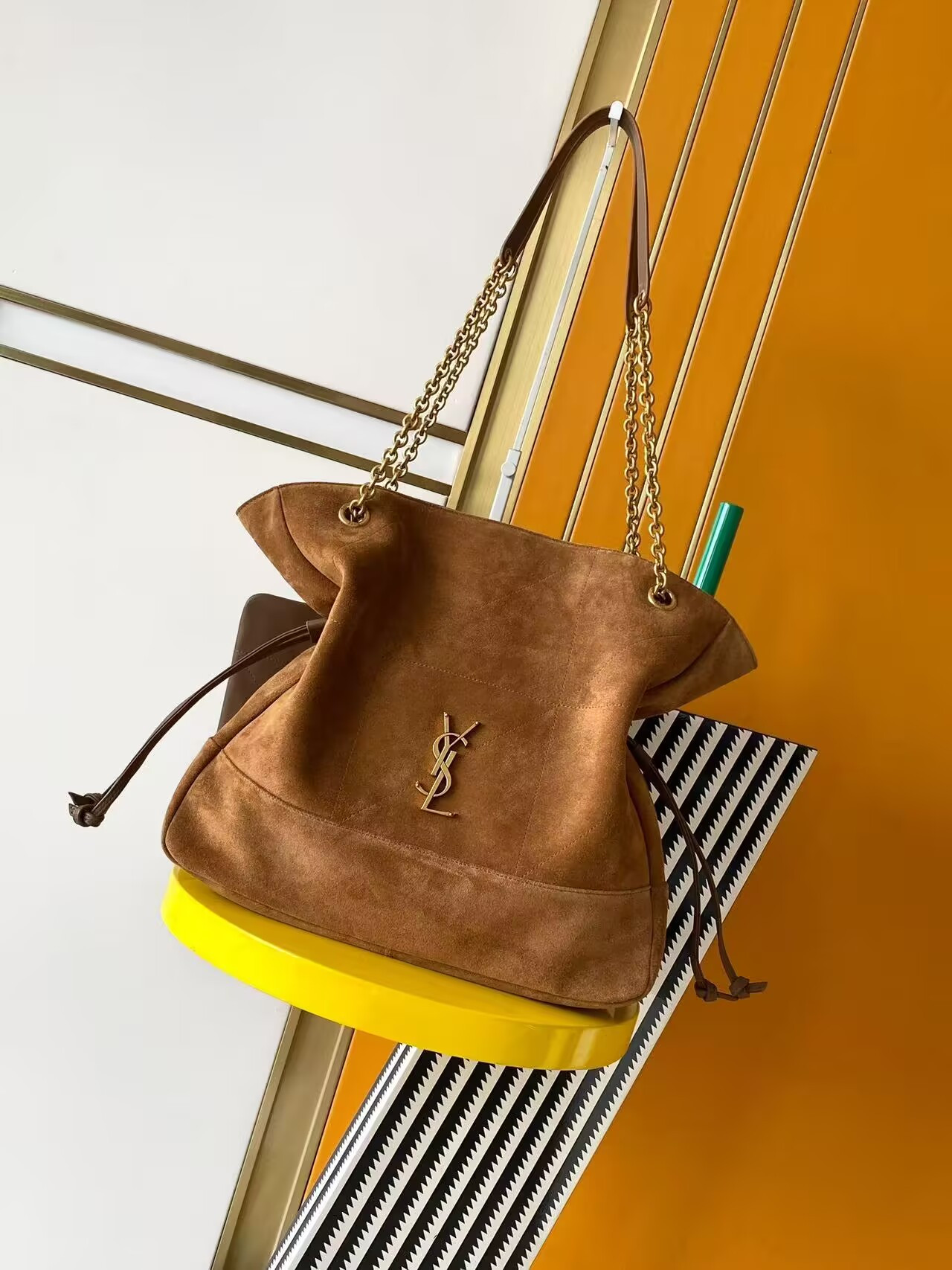 Y51 JAMIE Shopping in Suede 35x35x10cm