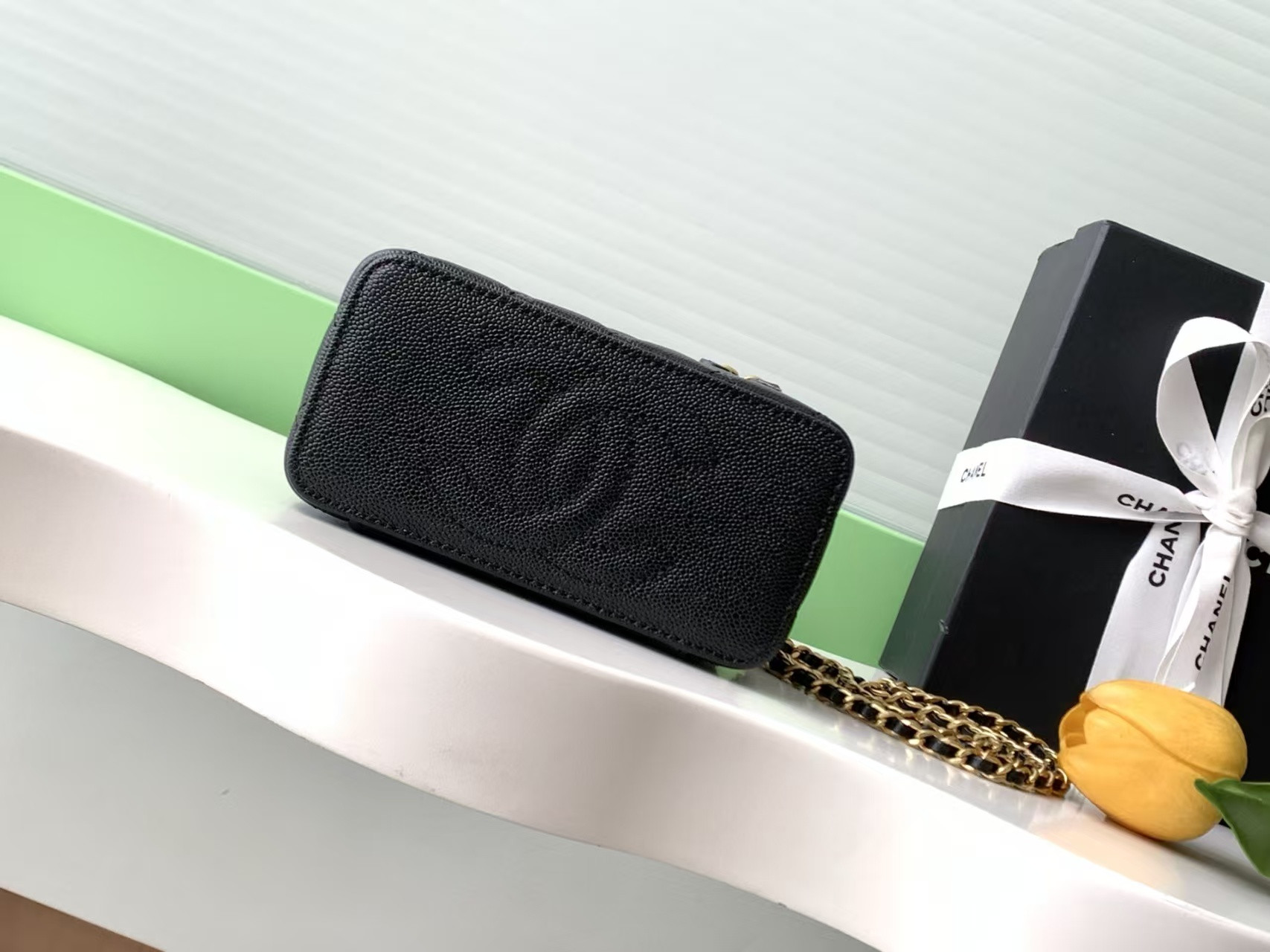 Ch**el Vanity With Chain 9.5x17x8cm