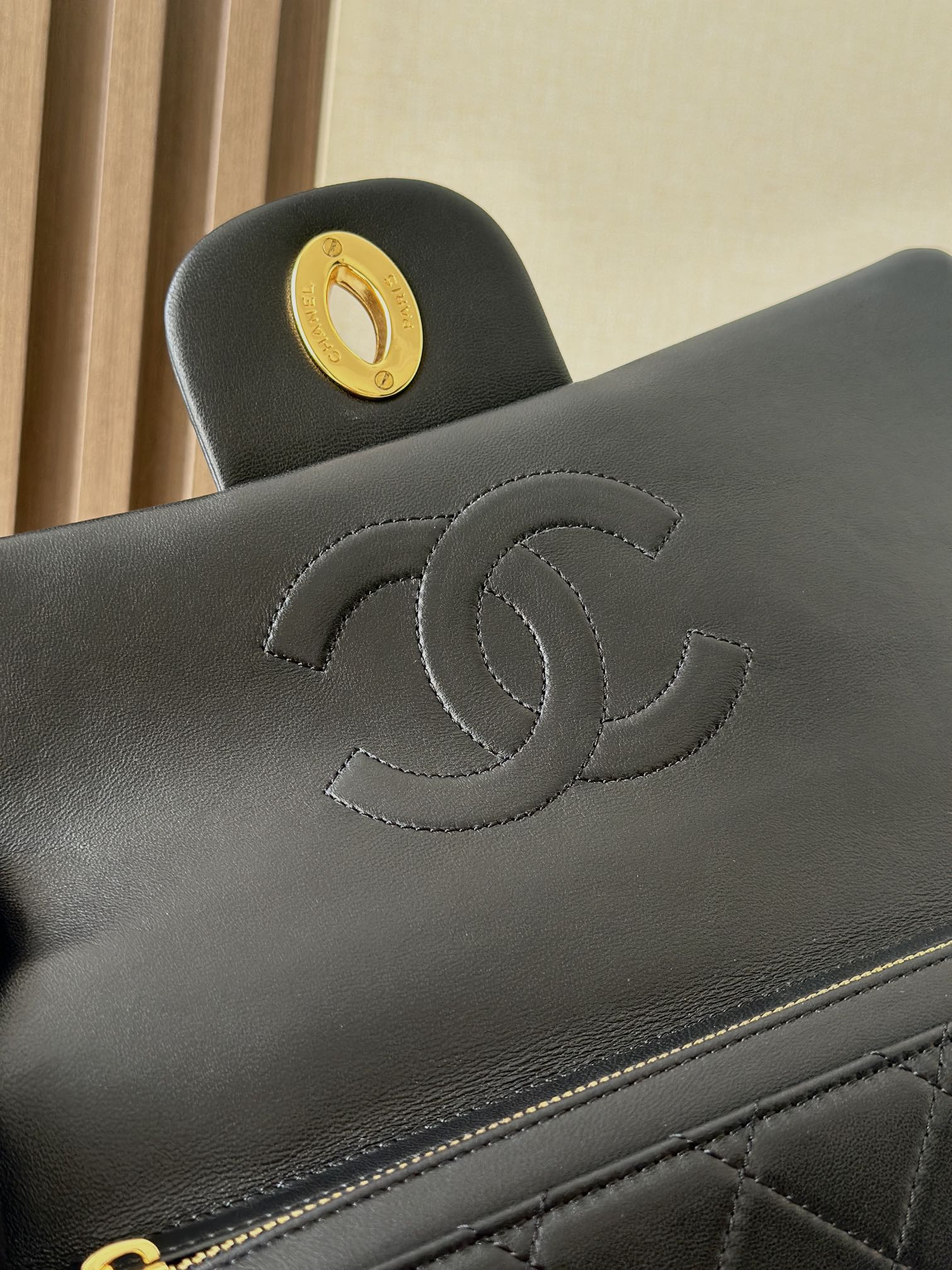 Chanel Flap Backpack AS2219 30x21x8cm