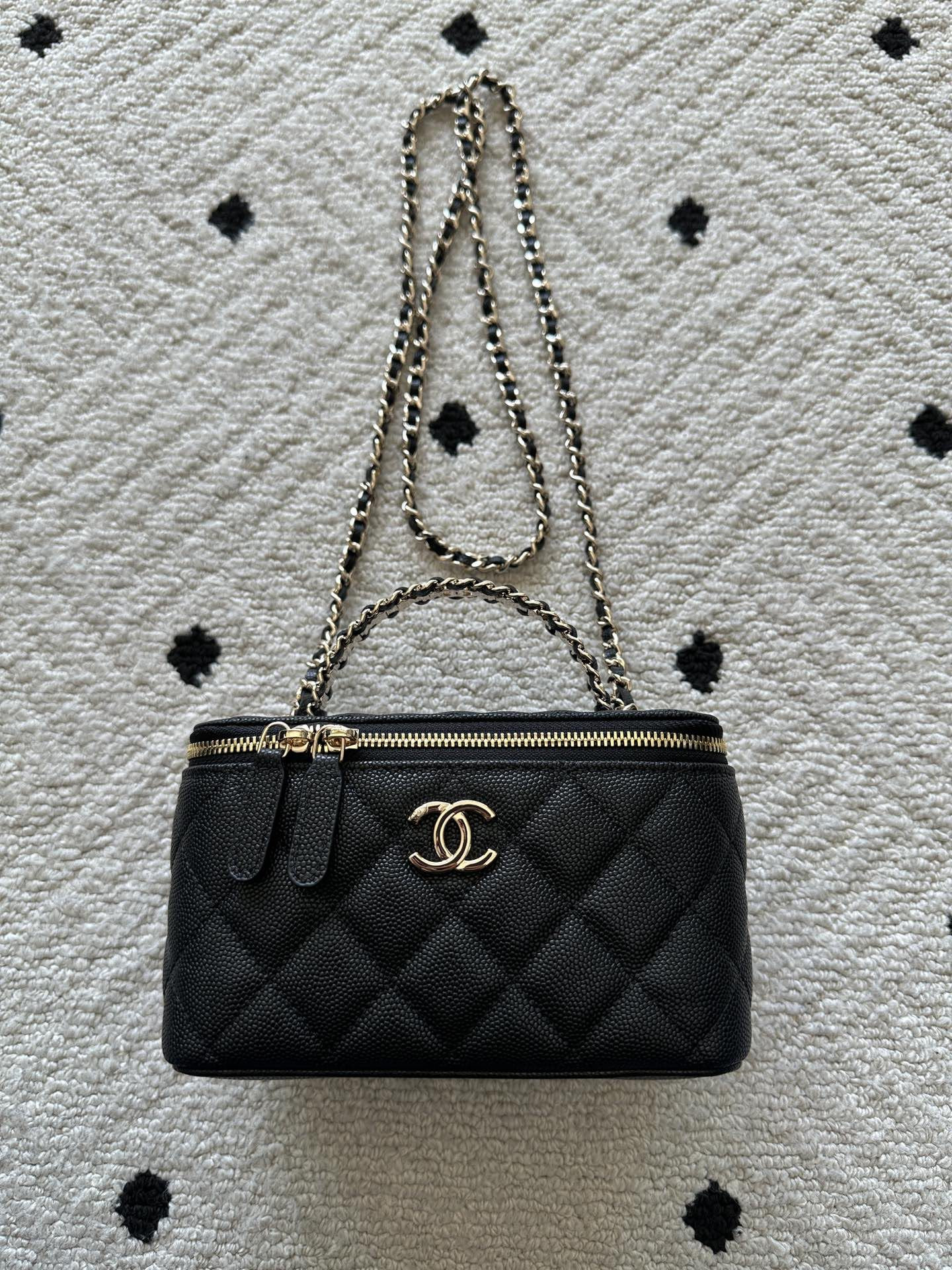 Ch**el classic vanity with chain handbag as4940 17x9.5x8cm