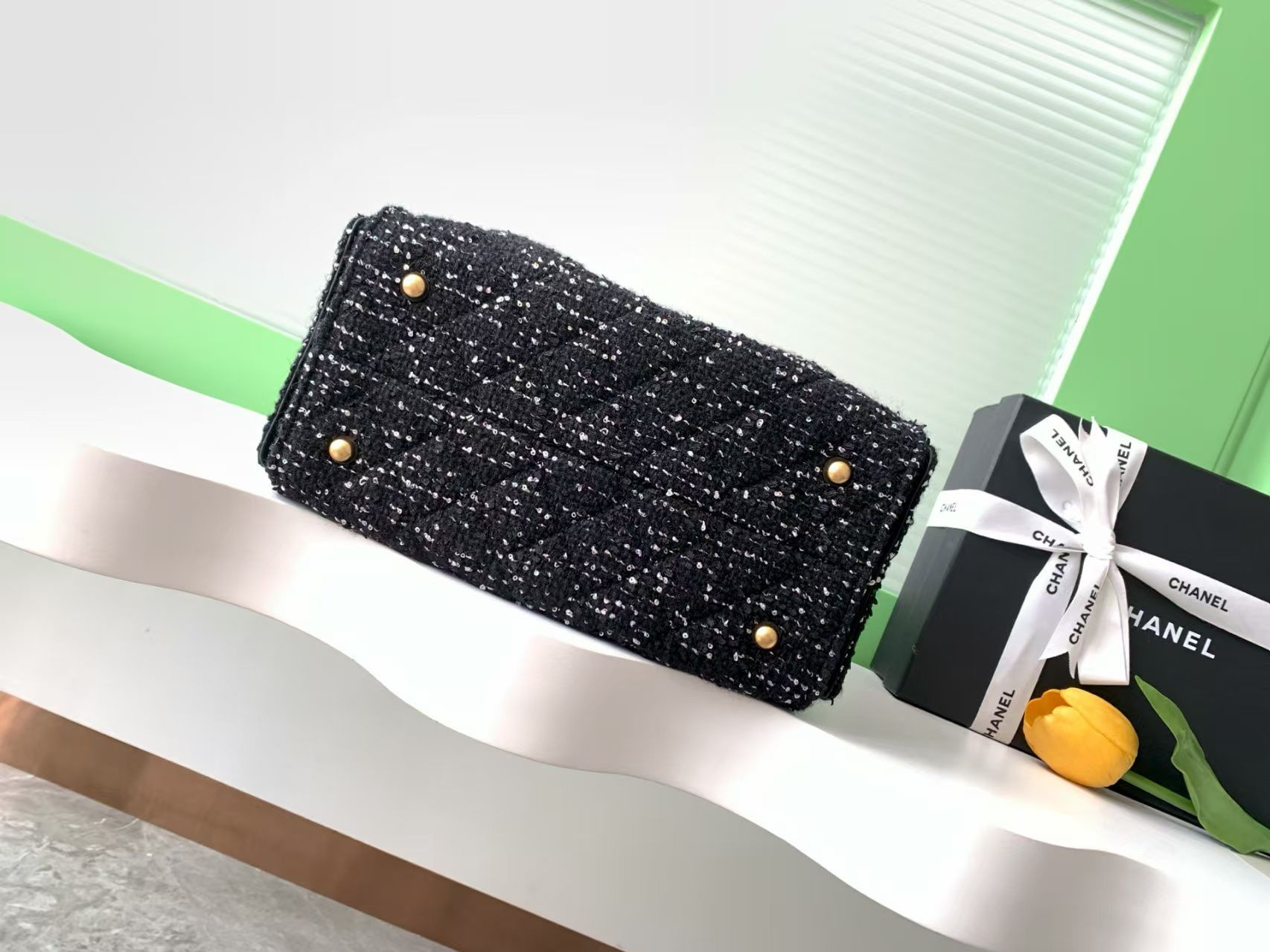 Ch**el 25 Bucket Tweed Bag 26x30x14cm