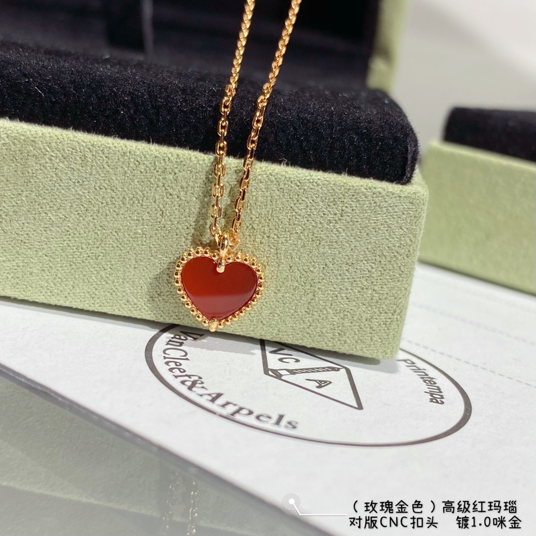 V*n Cl**f & Arpels Red Agate Heart-Shaped Love Necklace