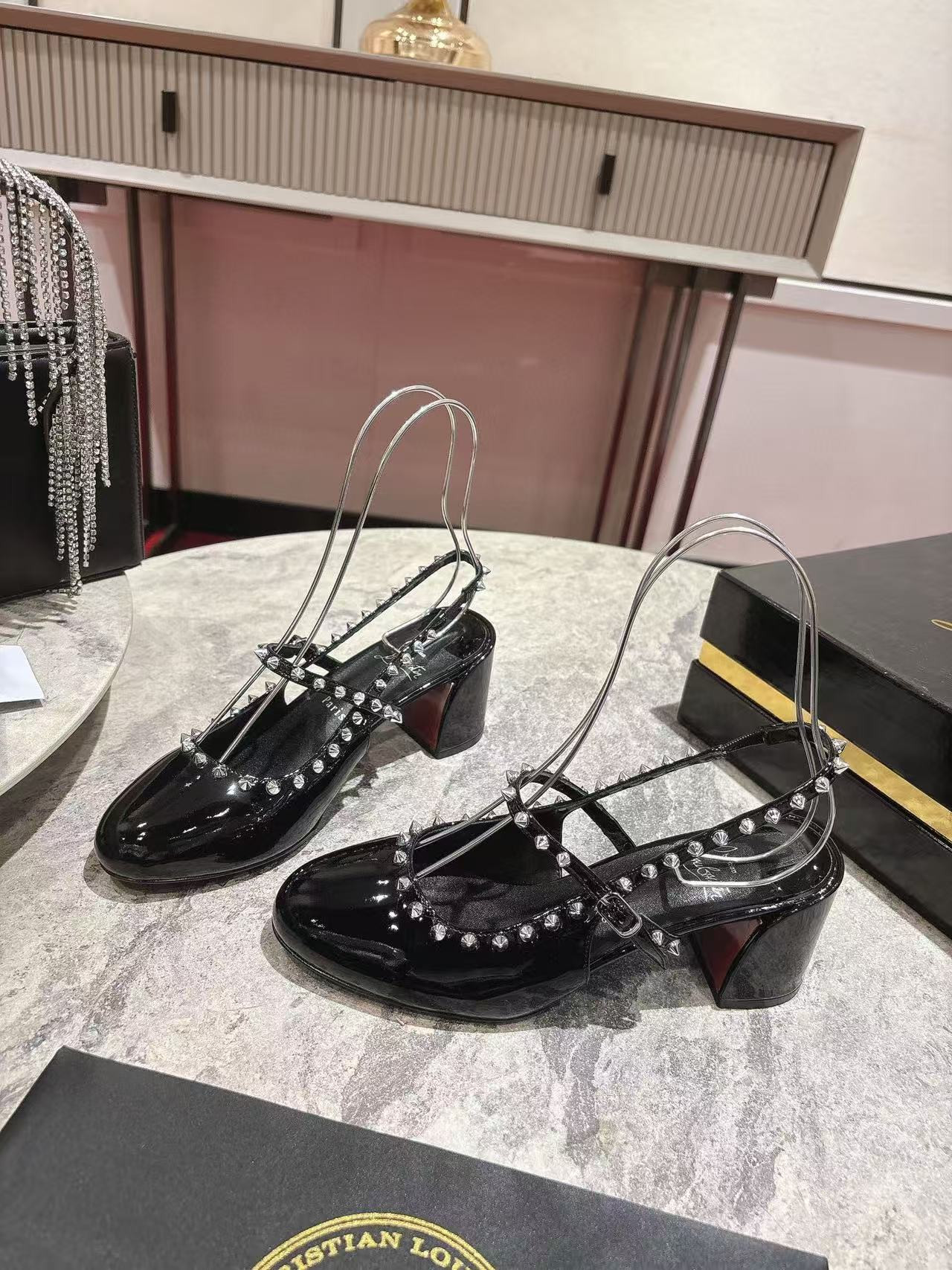 UA Chr1st1an Louboutin Mary Jane Pumps Janispikes Slingback Pumps