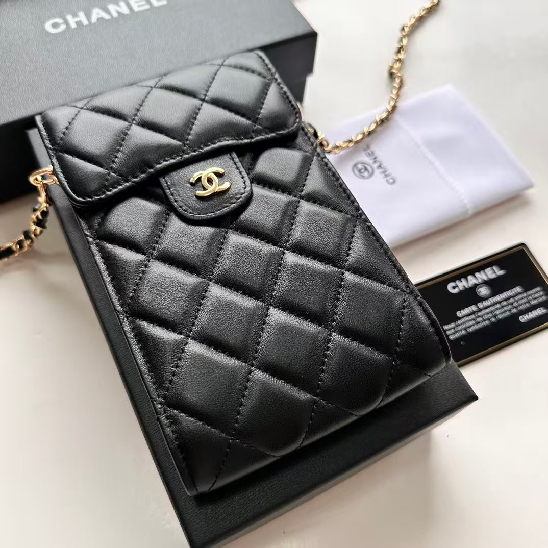 Ch**el phone bag