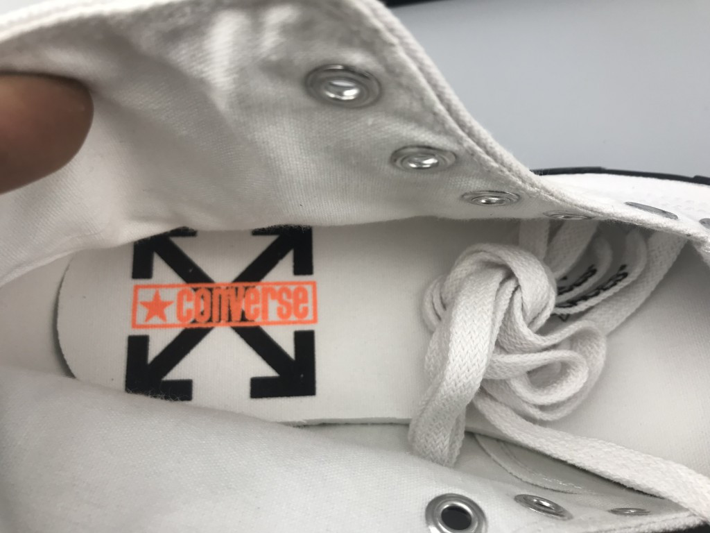 UA OFF WHITE CONVERSE CHUCK 70