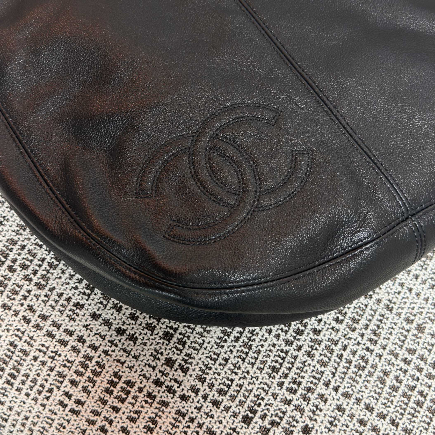 Chanel Hobo Bag 33x32cm