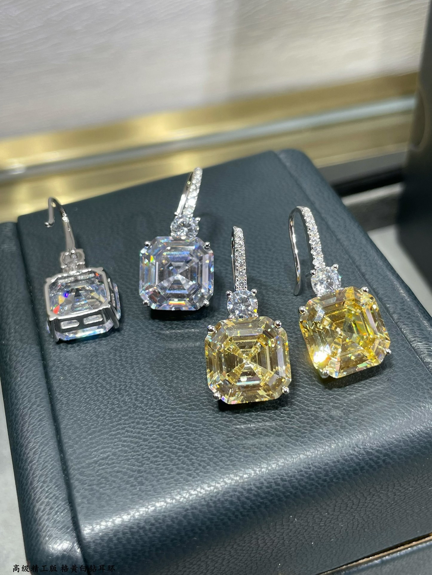 Graff Square D1am0nd Earrings Ag925