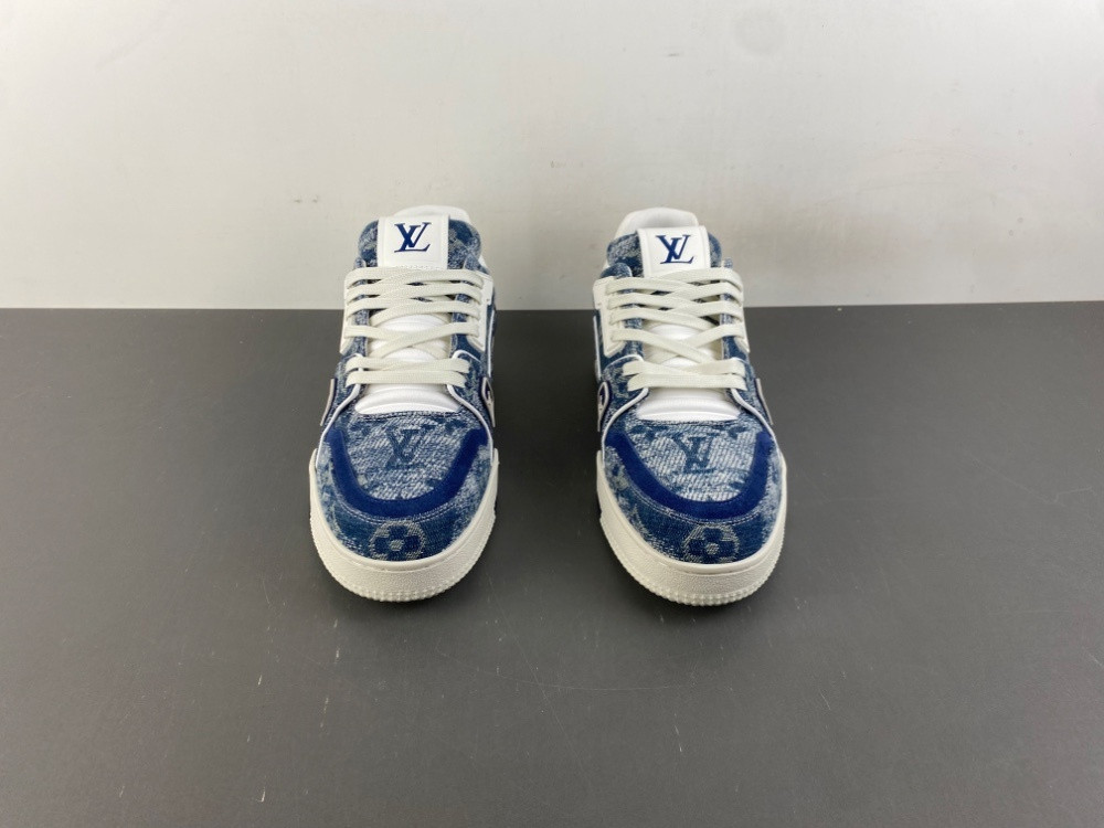 UA LV trainer Sneakers