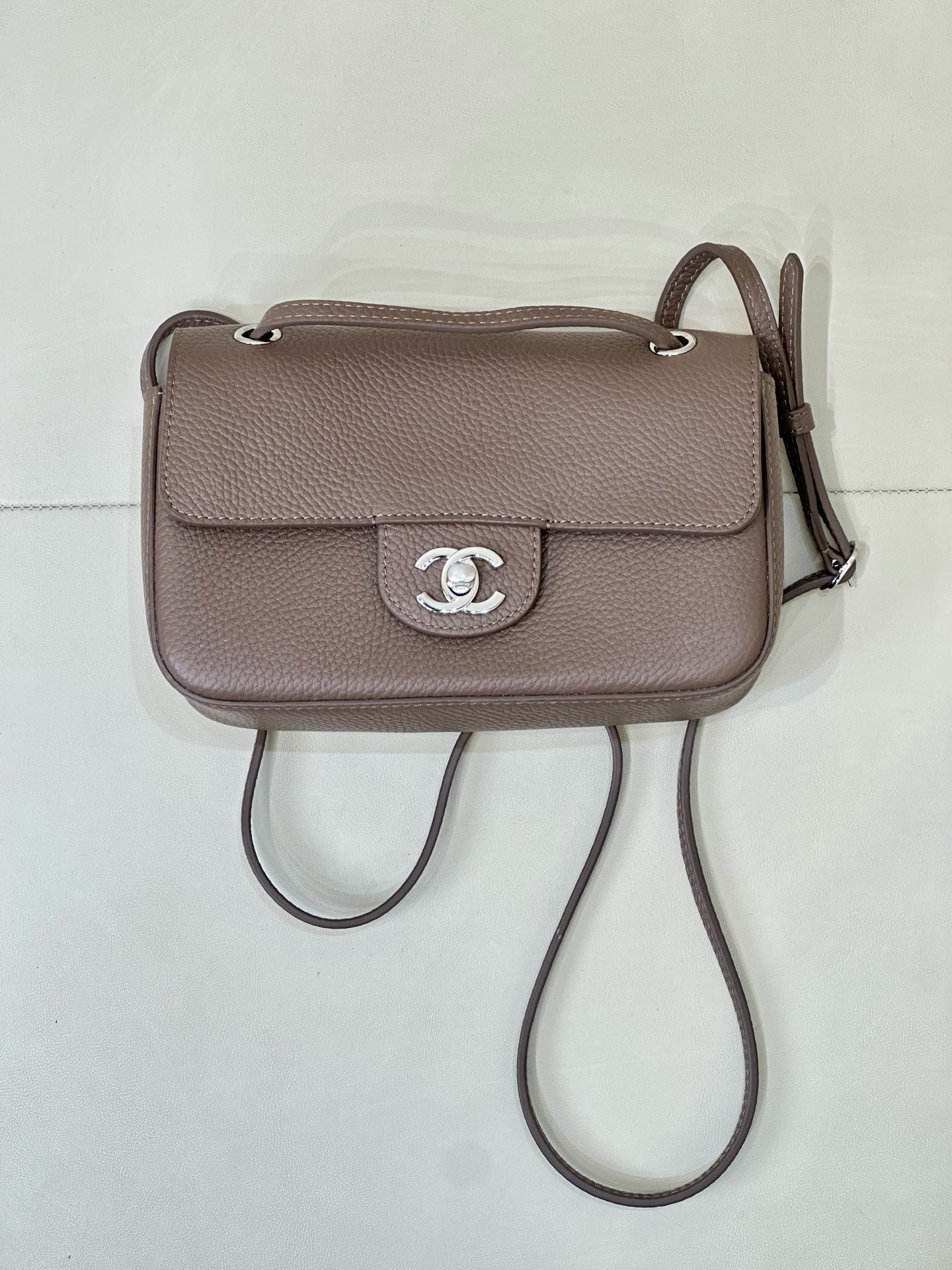 Ch**el Mini Flap Bag AS6573 13x20x6cm