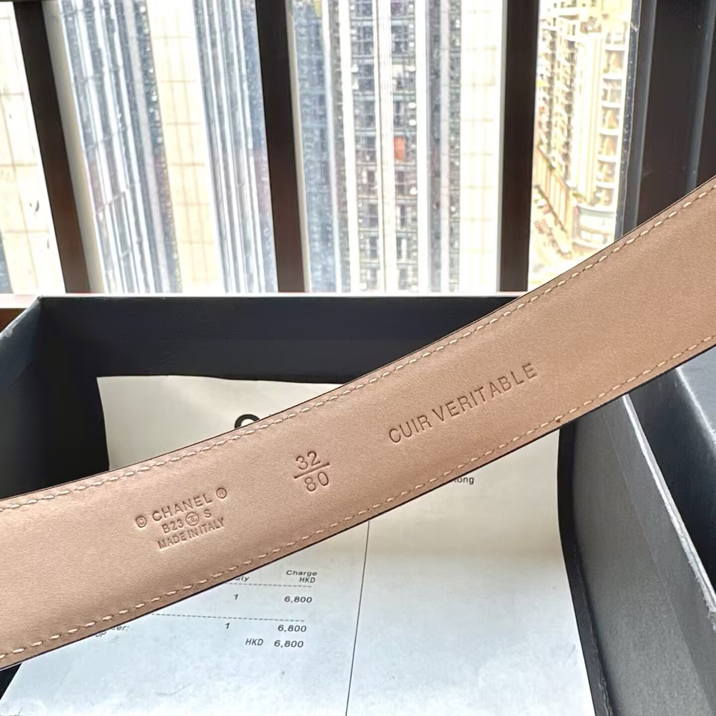 Ch**el belt