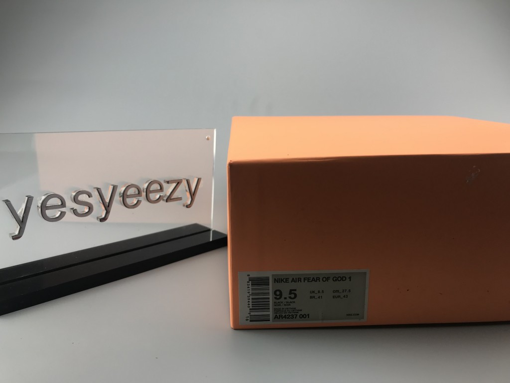 UA NIKE FEAR OF GOD 1 BLACK