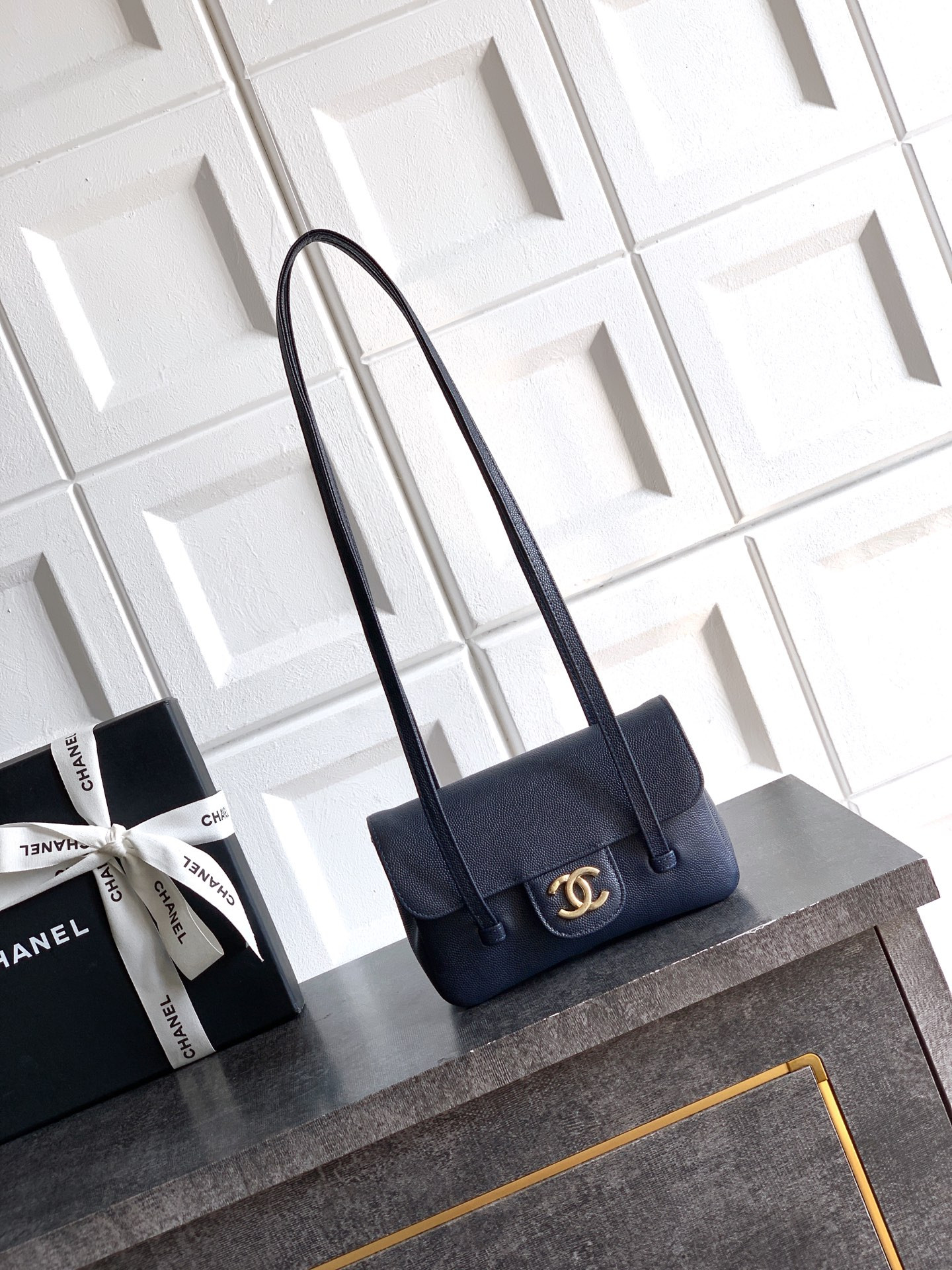Ch**el flap bag 11.5x17x5cm
