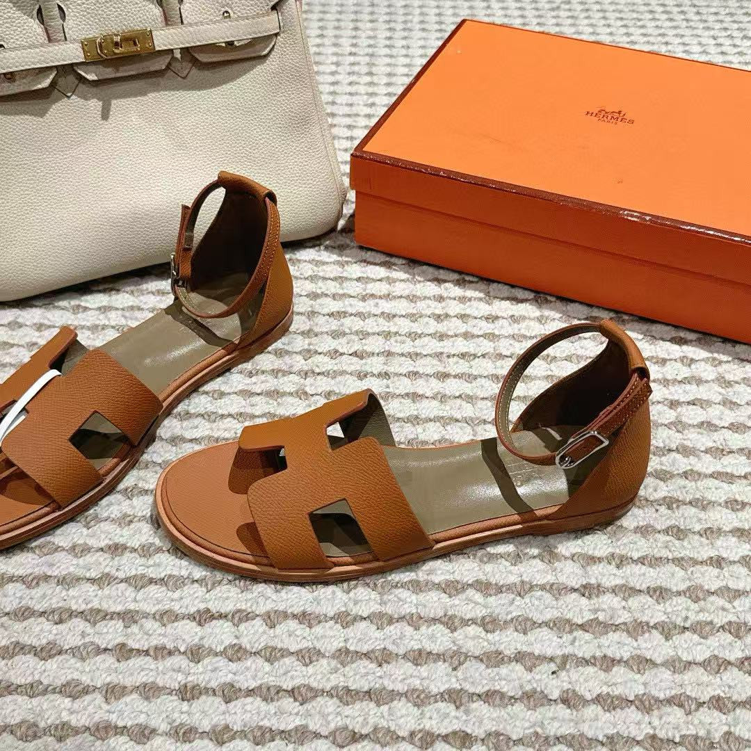UA H**me5 Santorini leather sandals