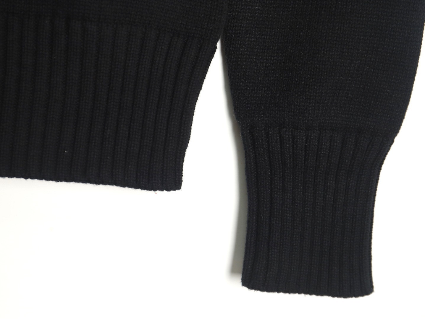 AMI PARIS 21FW Sweaters