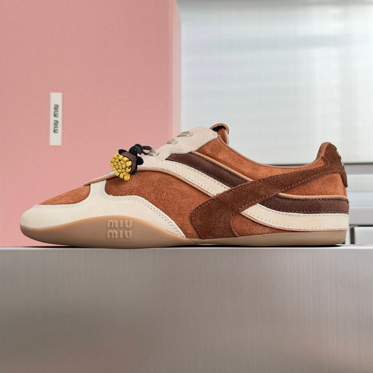 UA M1v M1v Sneakers
