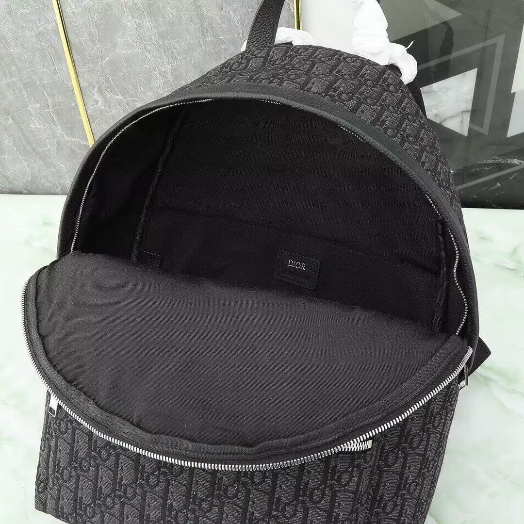 D10r Travel Backpack 30x42x16 cm