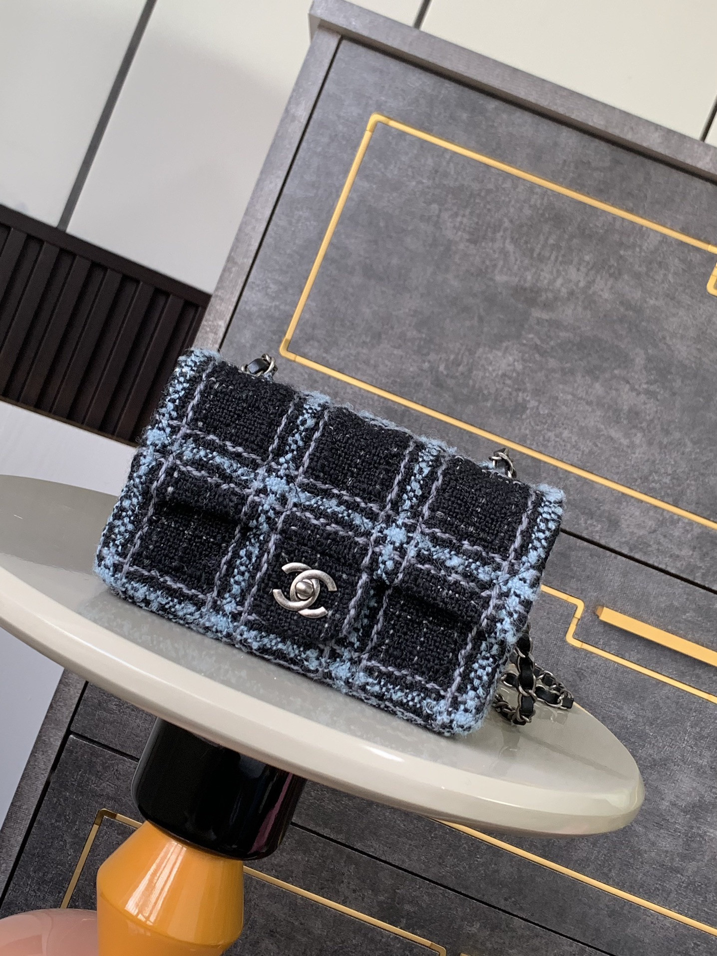 Ch**el Classic Flap Bag 20cm