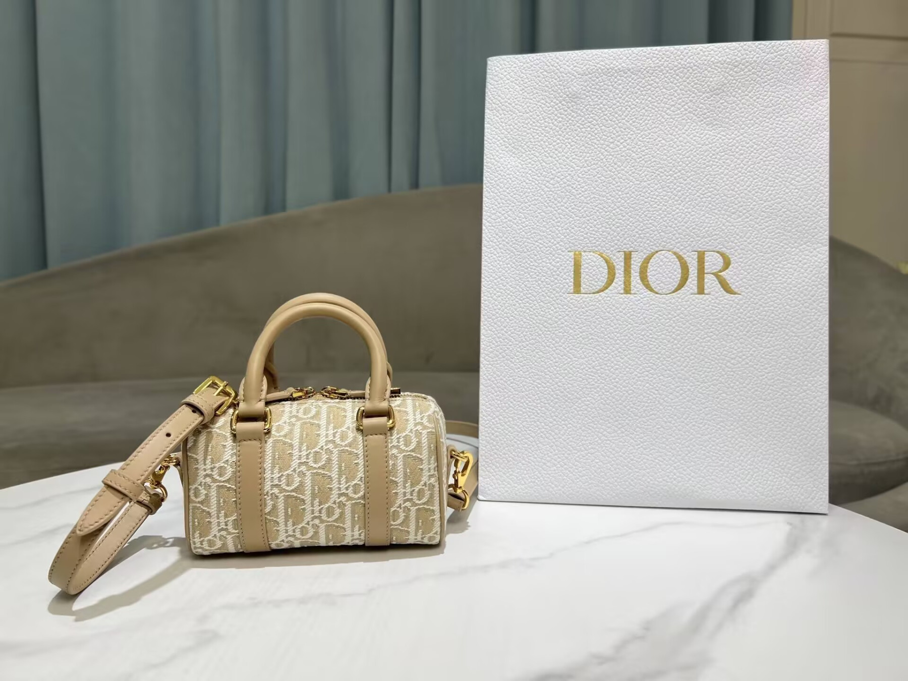 D10r Groove 17 Bag D10r Oblique Jacquard 17x10x8cm