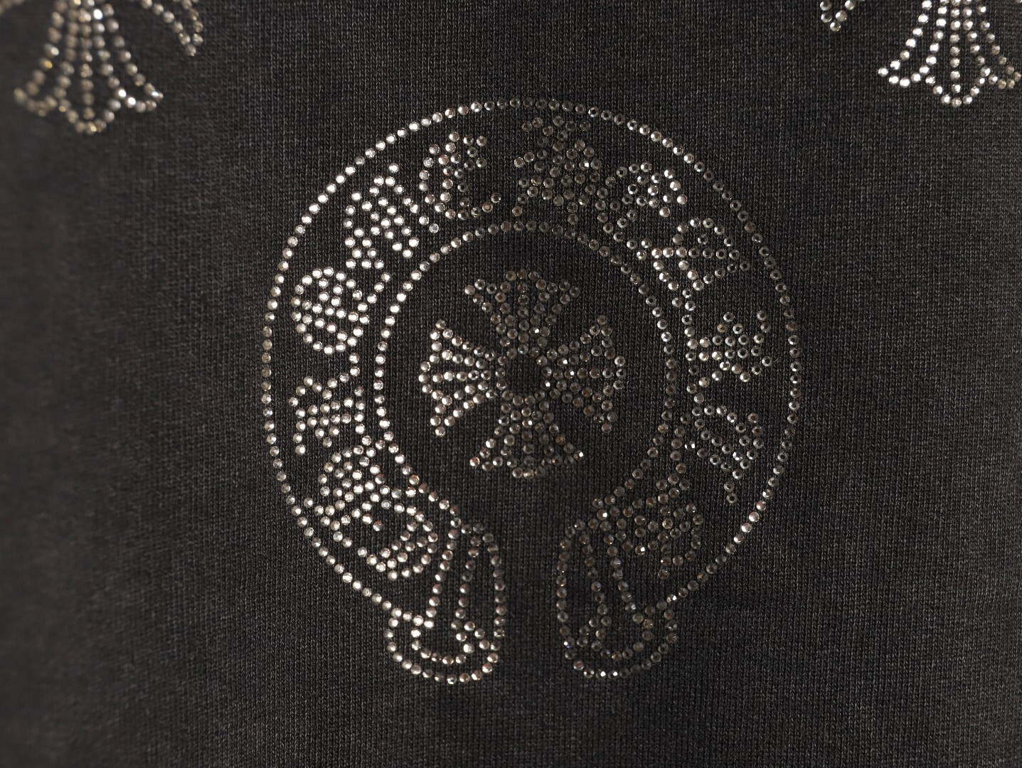 Ch*0me He**ts Hoodies