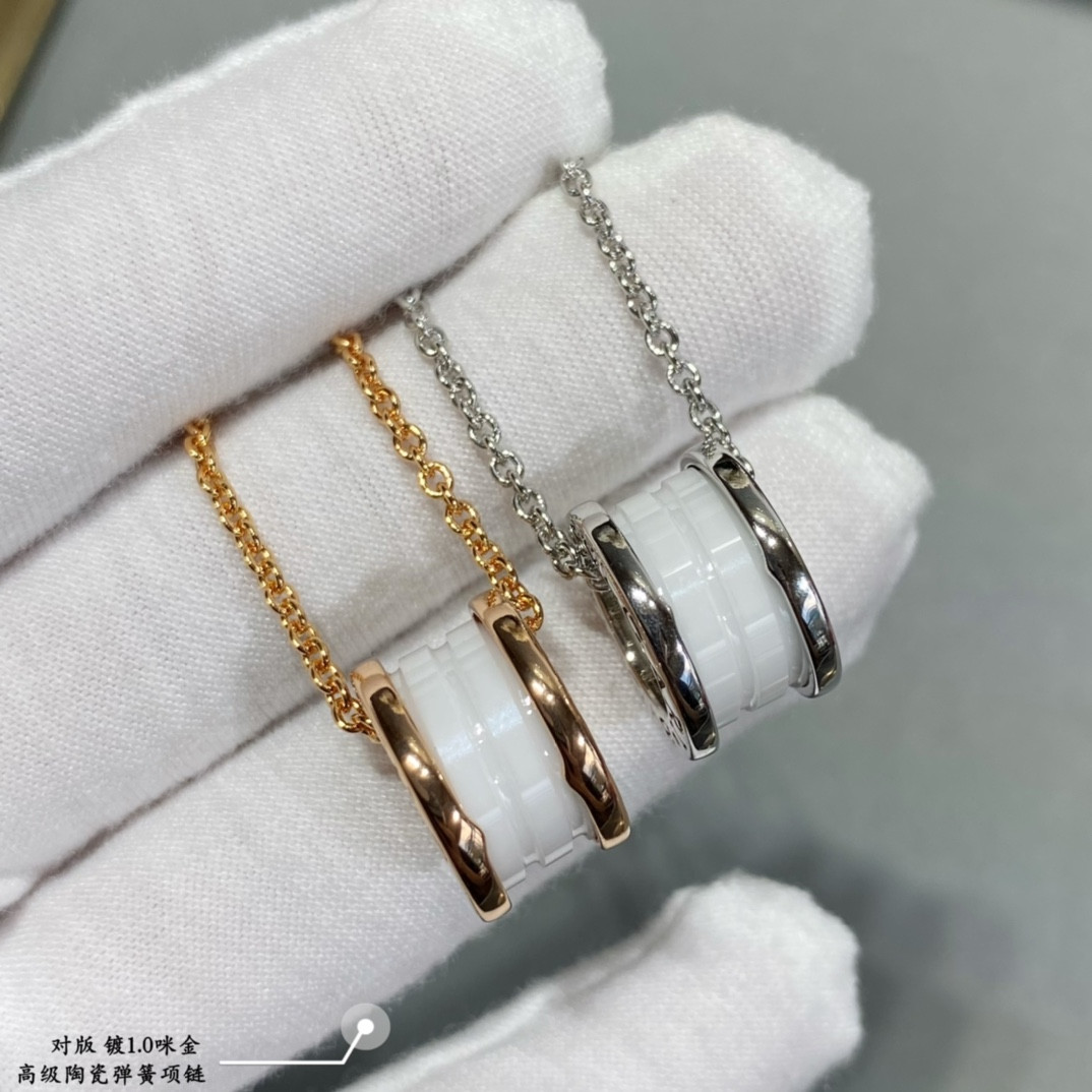 Bv1g*ai Large ceramic spring Necklace