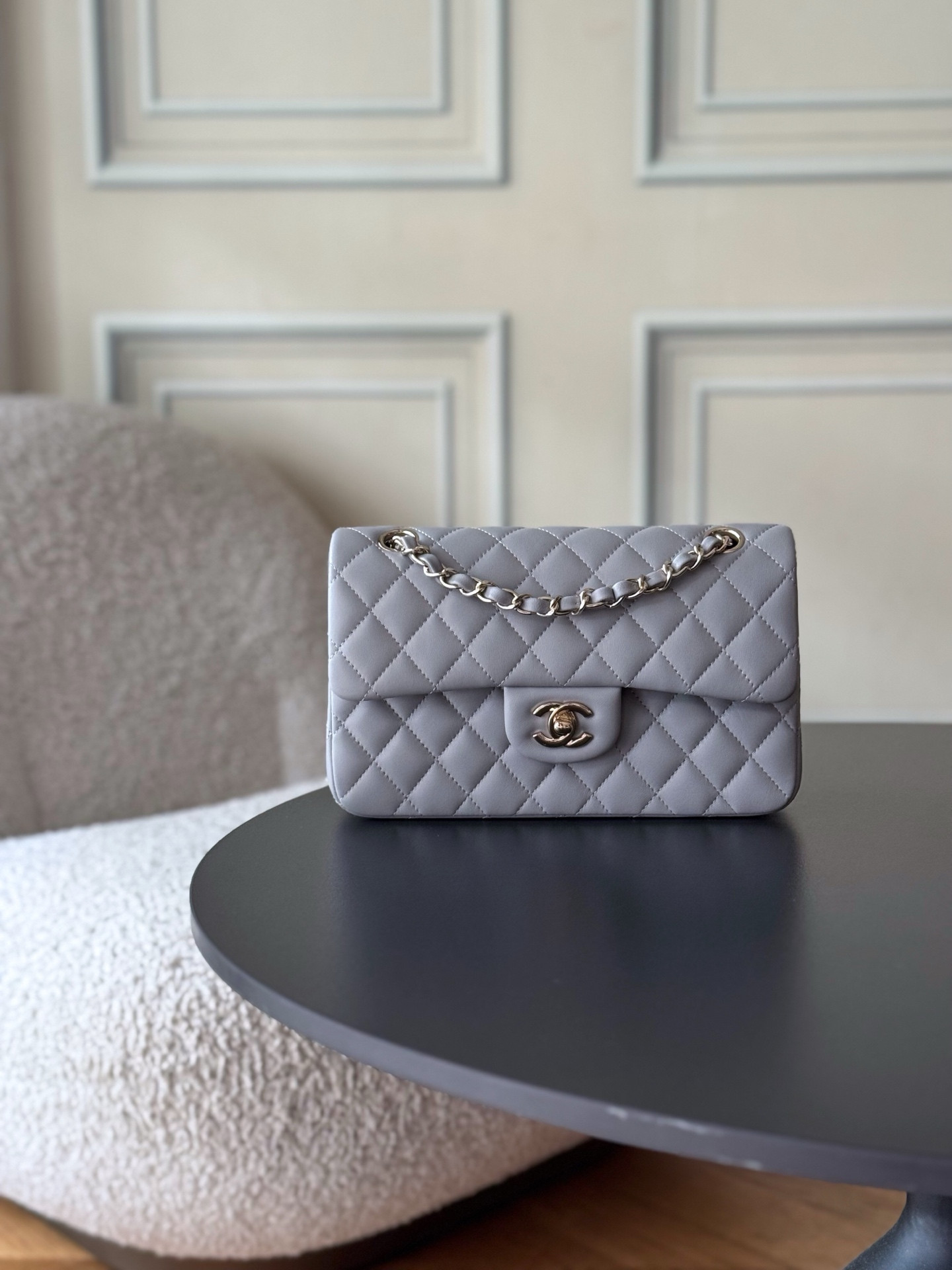 Ch**el Small Classic Bag 23x6.5x14cm