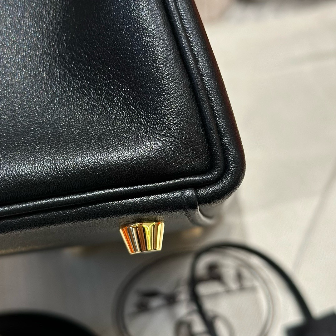 H**me5 Swift Kelly 25cm (15-20 days for customization)