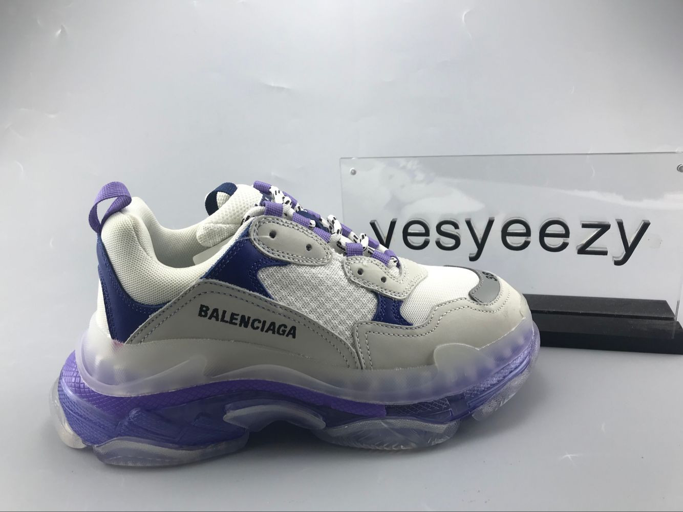 UA TRIPLE S CLEAR SOLE SNEAKER WHITE PURPLE