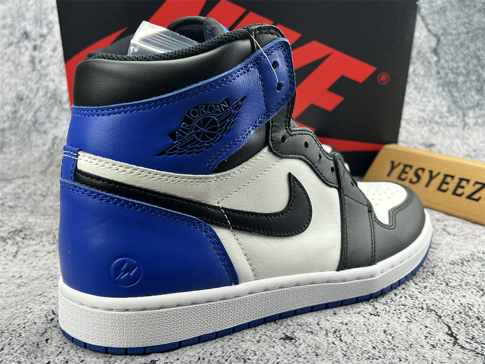UA AIR JORDAN 1 X FRAGMENT "FRAGMENT"