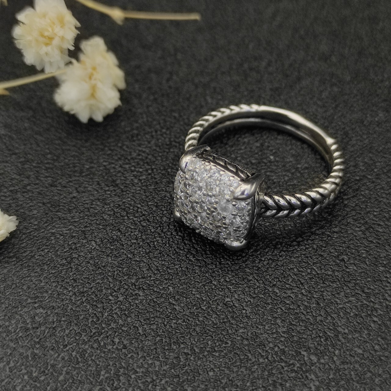 David Yurman Four prong full D1am0nd Ring