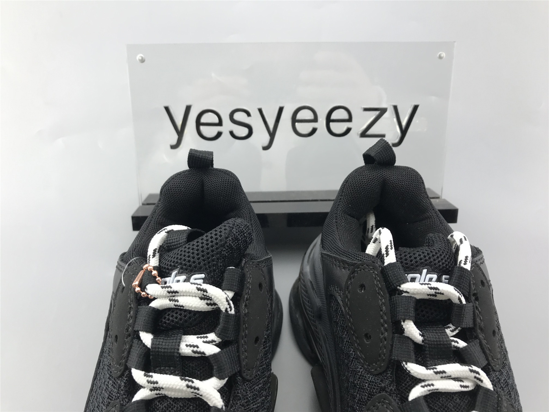 UA TRIPLE S TRAINERS BLACK