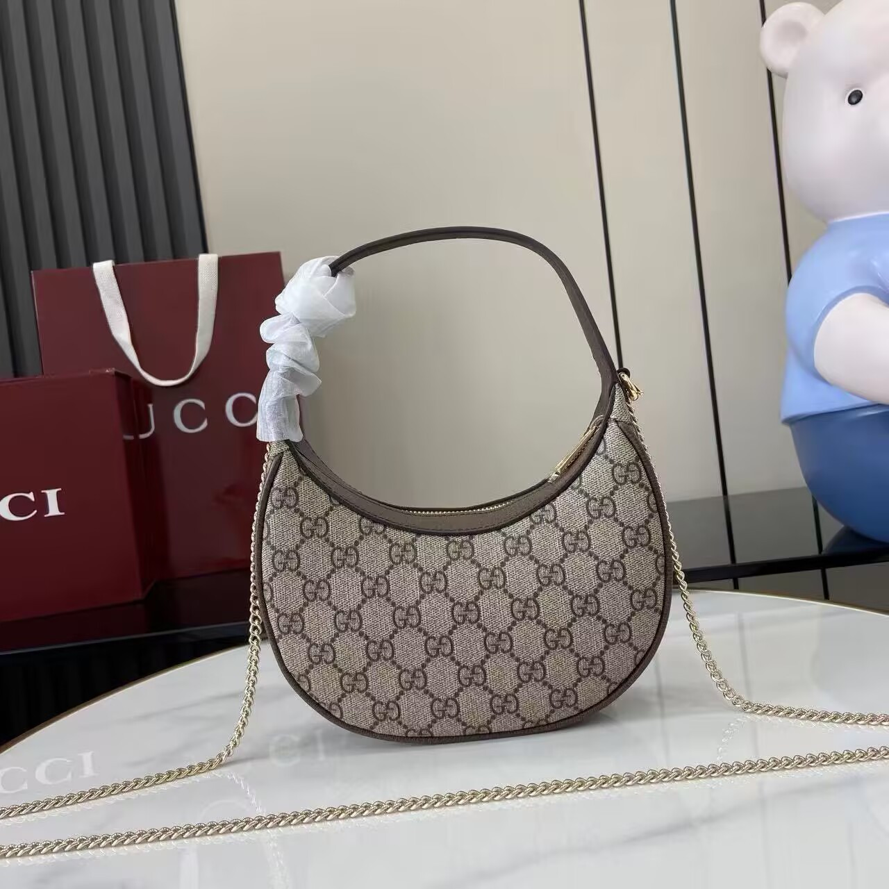Gvc*1 Ophidia Shoulder Bag 23.5x16x4.5cm
