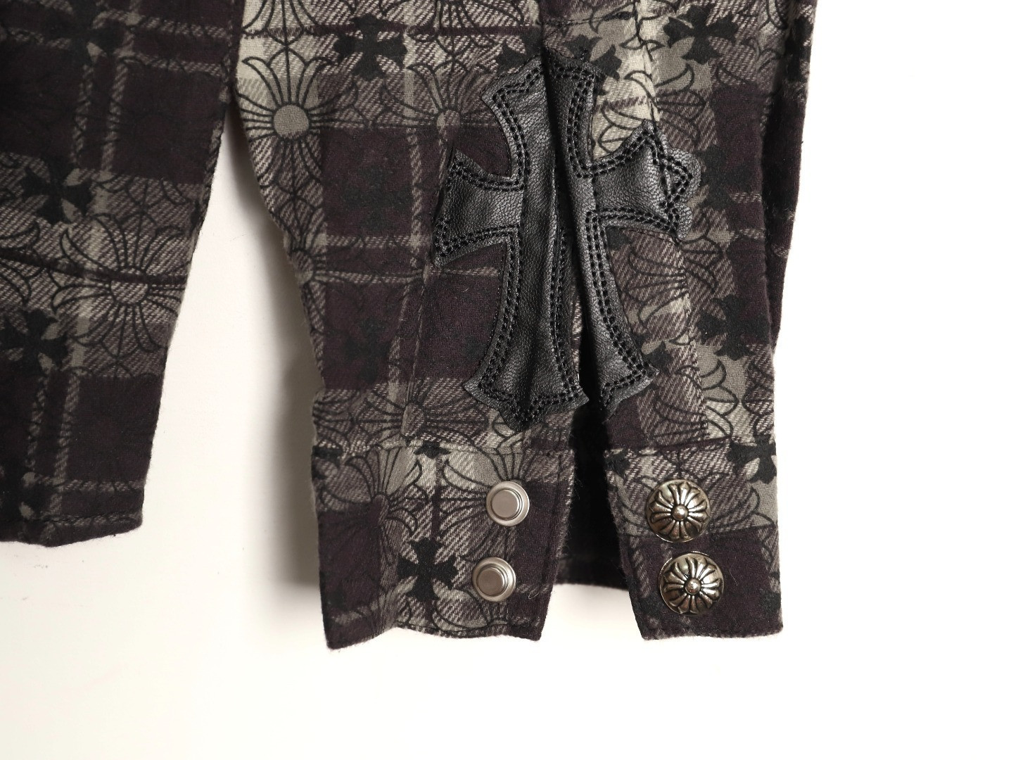 Ch*0me He**ts Long-sleeved Shirts