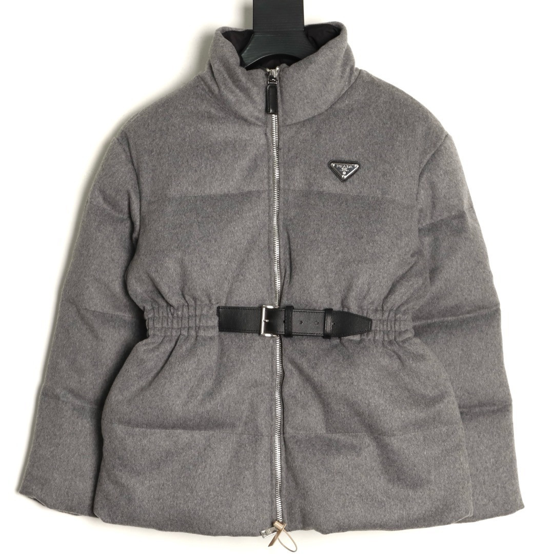 Pra*a Women's Puffer jacket