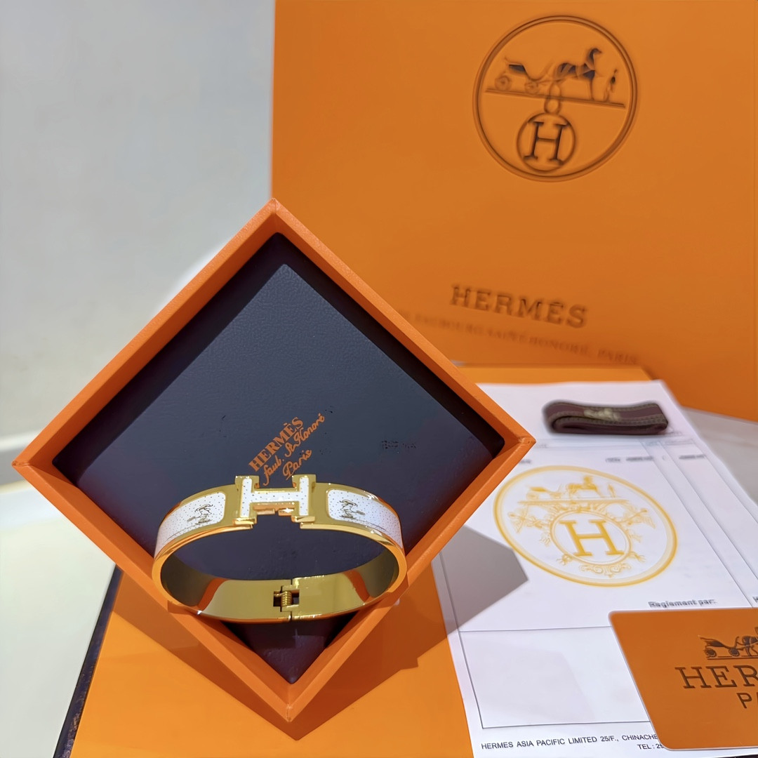 Hermes enamel Bracelet