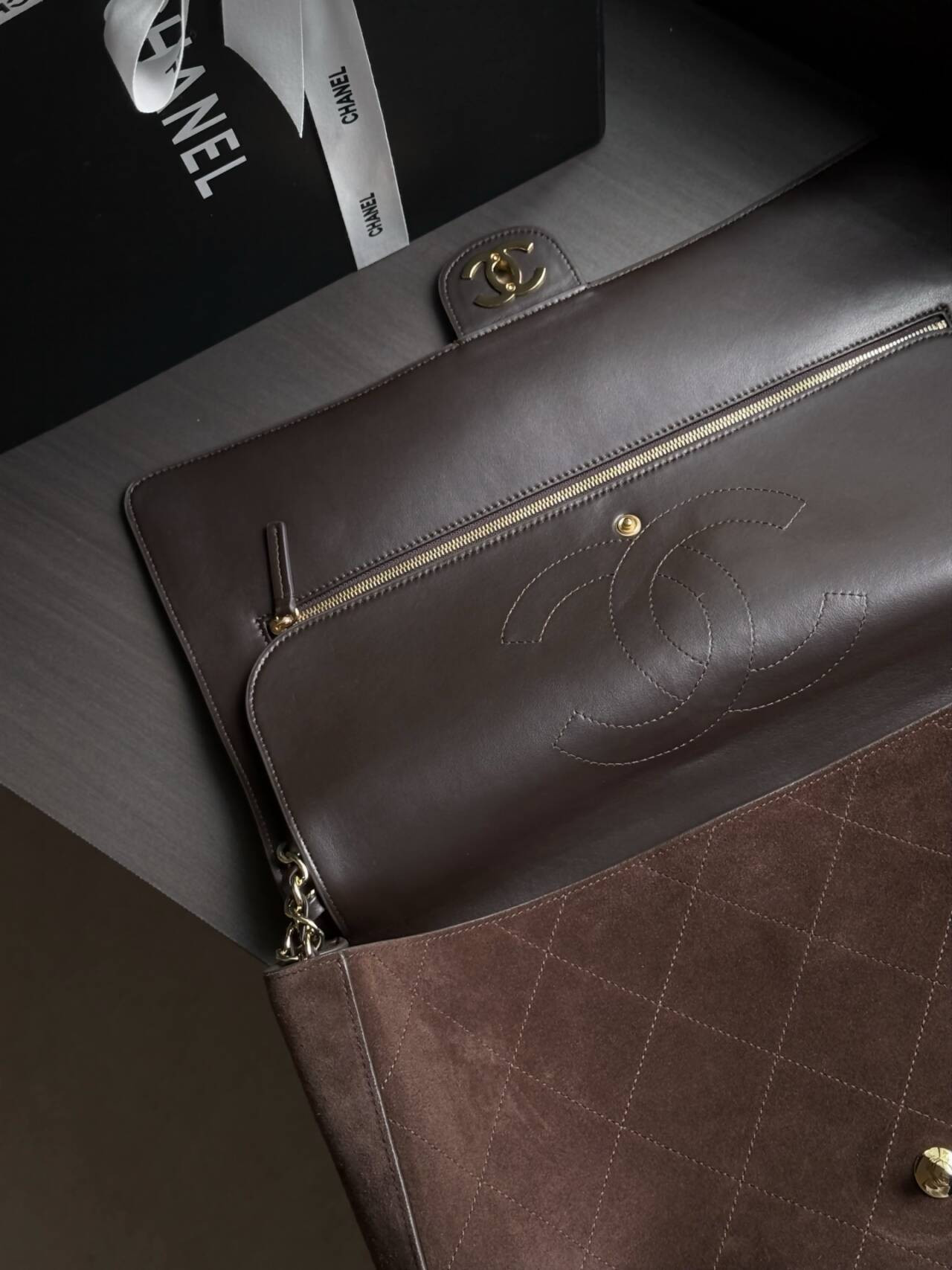 Ch**el Flap Bag Brown AS6234 38.5x26x11cm