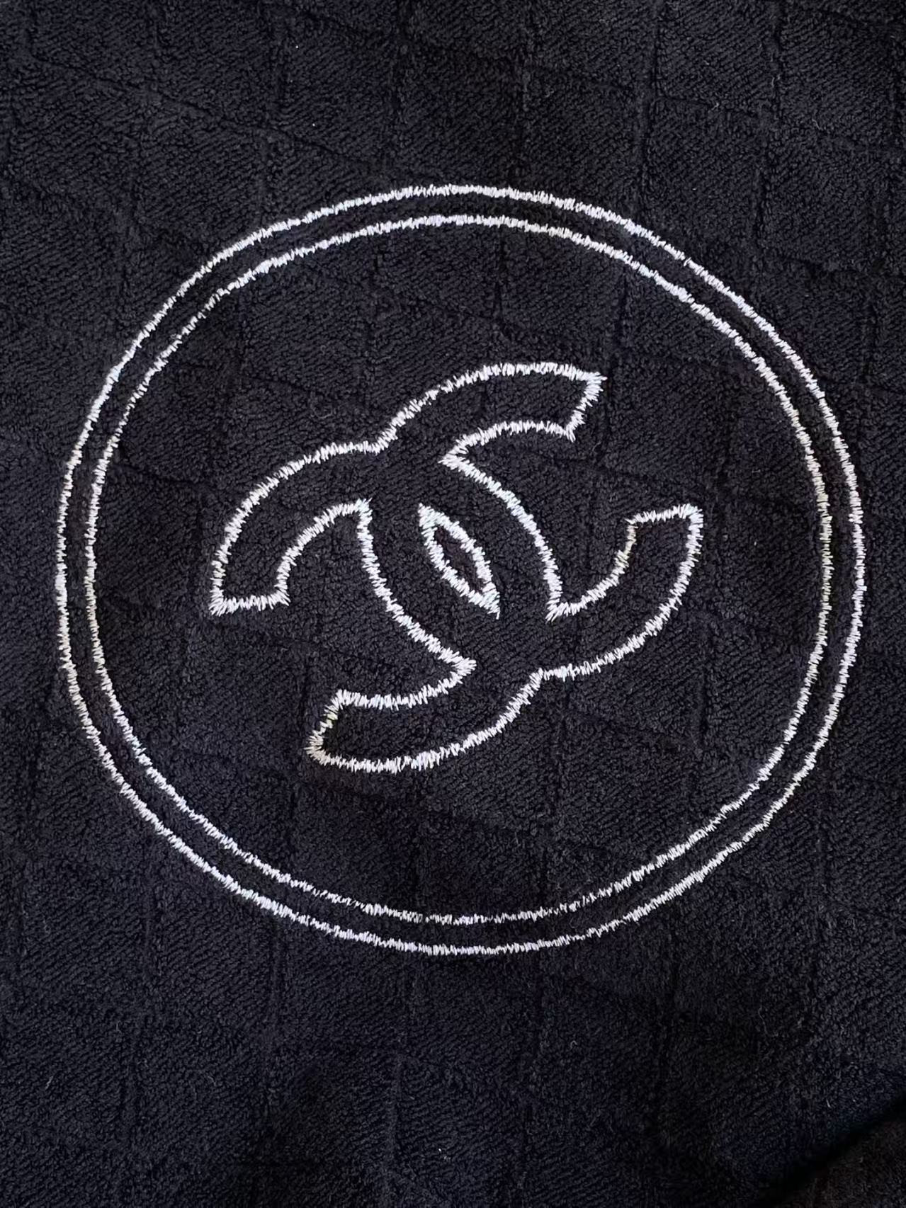 Ch**el Coco Beach Tote Bag 38x58x20cm Small Bag size 22x19cm