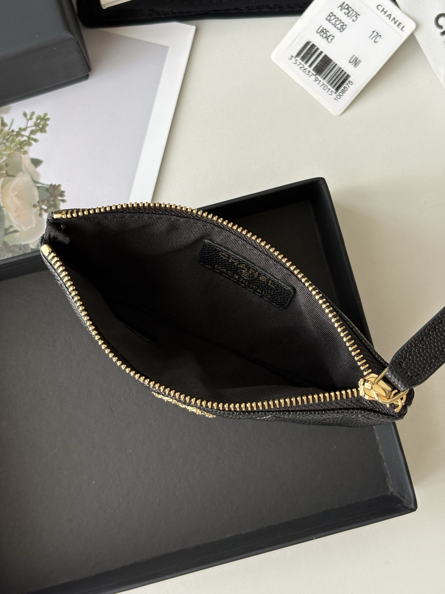 Ch**el Classic Zipped Pouch AS5075 14x9.5cm