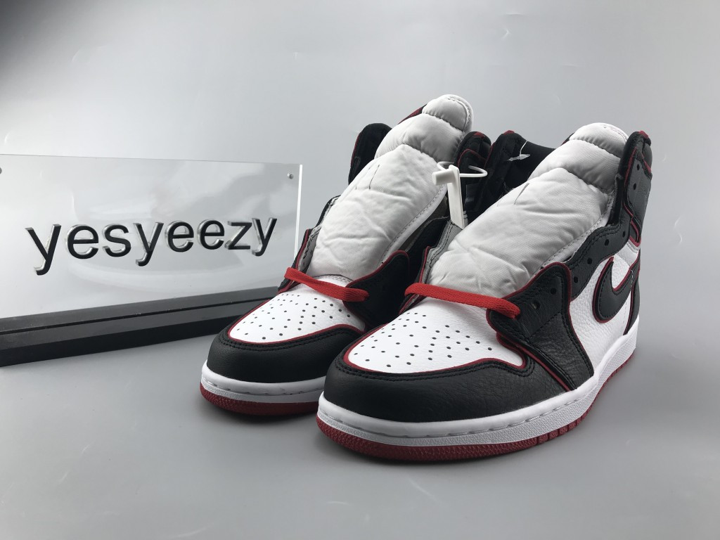 UA AIR JORDAN 1 RETRO HIGH OG 