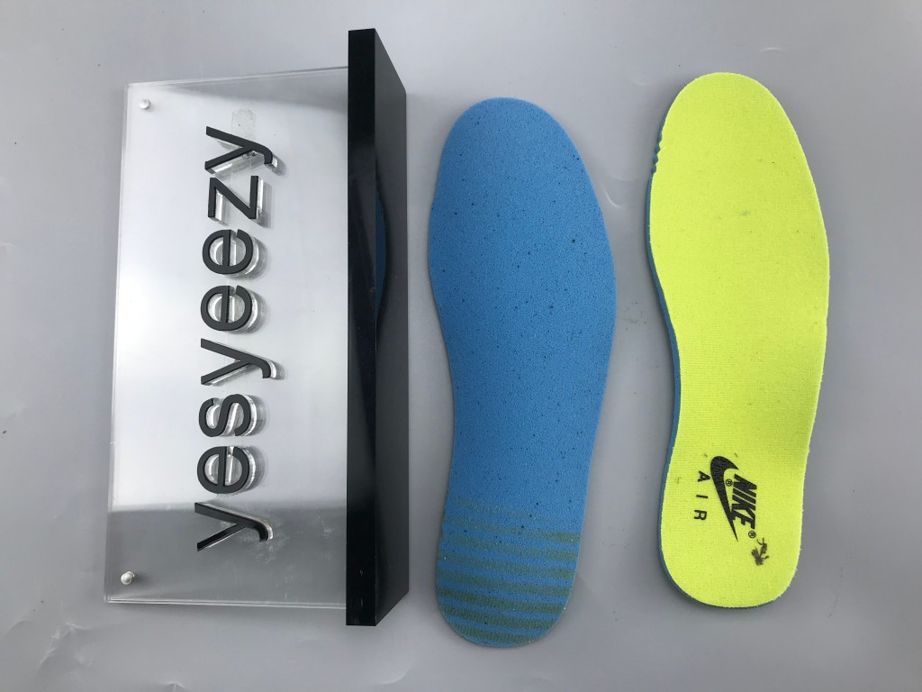 UA AIR JORDAN 1 HIGH OG â€œFIRST CLASS FLIGHTâ€