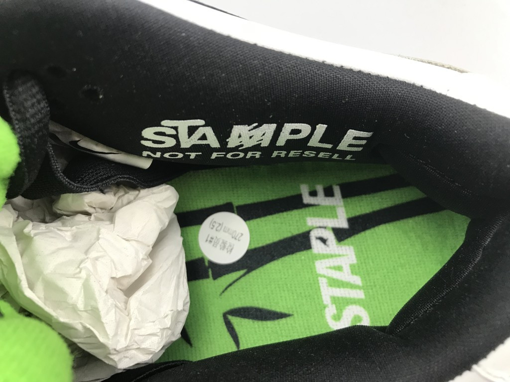 UA NIKE SB DUNK LOW PRO OG "PANDA PIGEON"