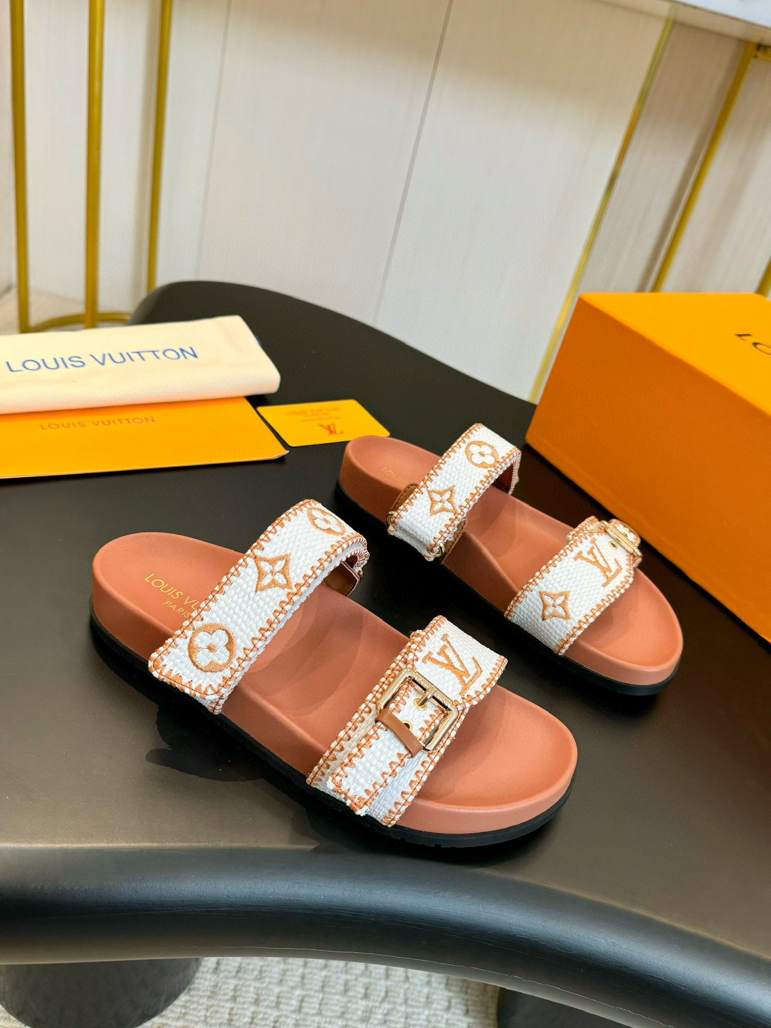 UA LV Bom Dia Flat Comfort Mule