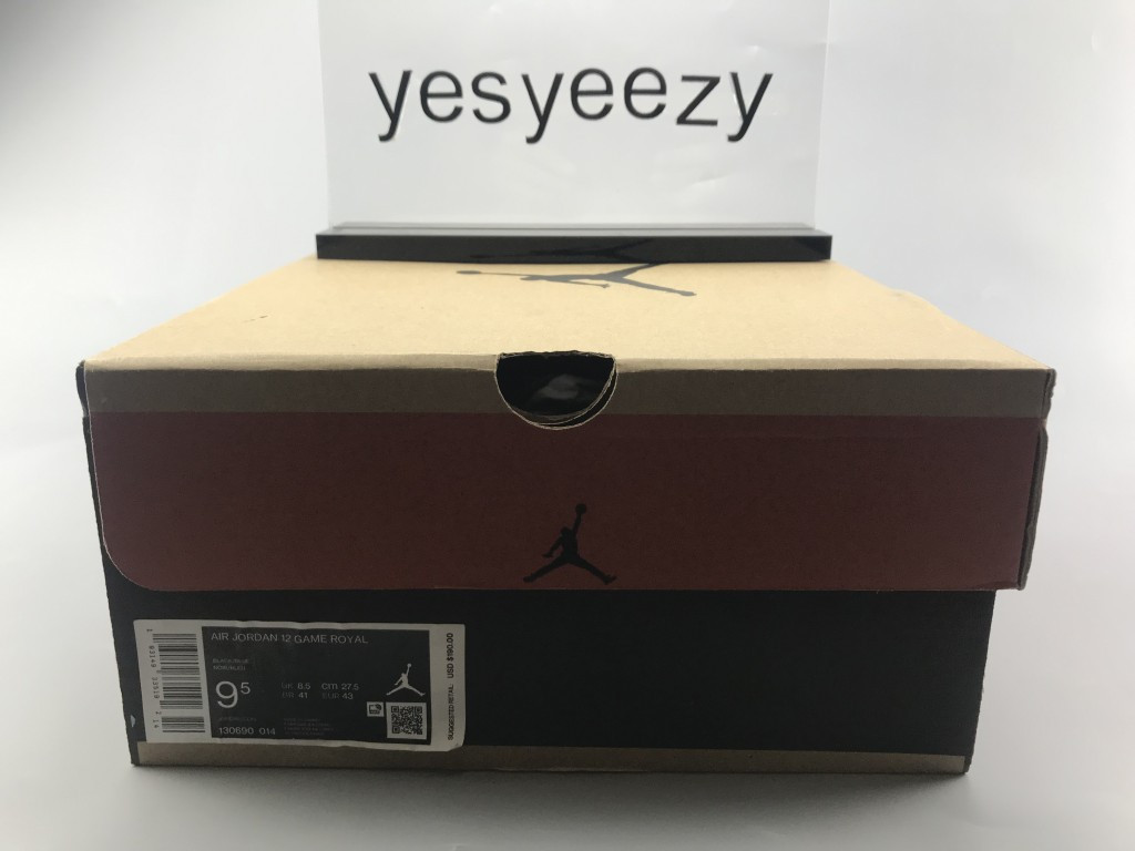 UA AIR JORDAN 12 RETRO 