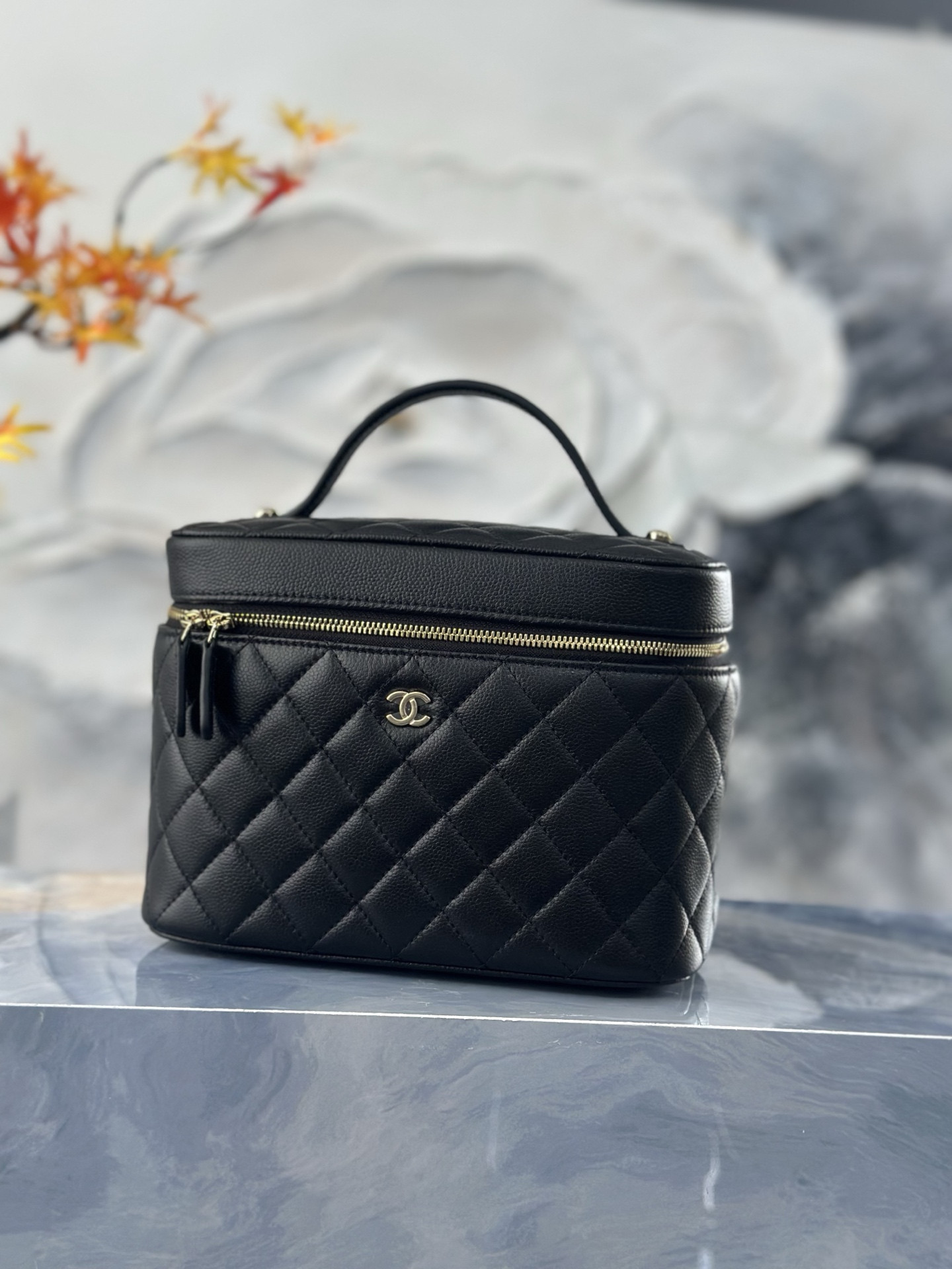 Ch**el Vanity Bag AS2573 20x13x15cm