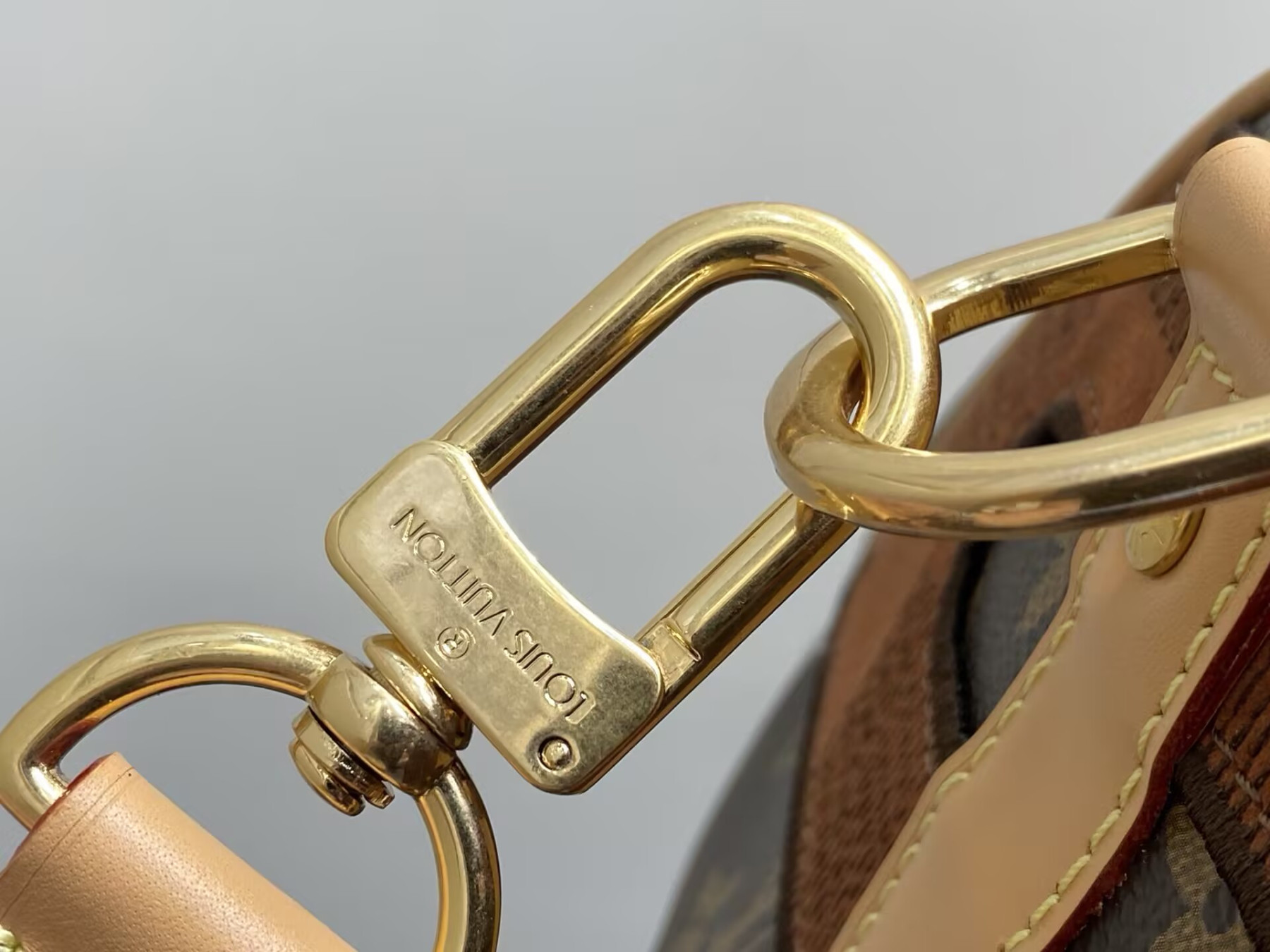 LV KEEPALL BANDOULIÈRE 50 Travel Bag M26119 29x23x50cm