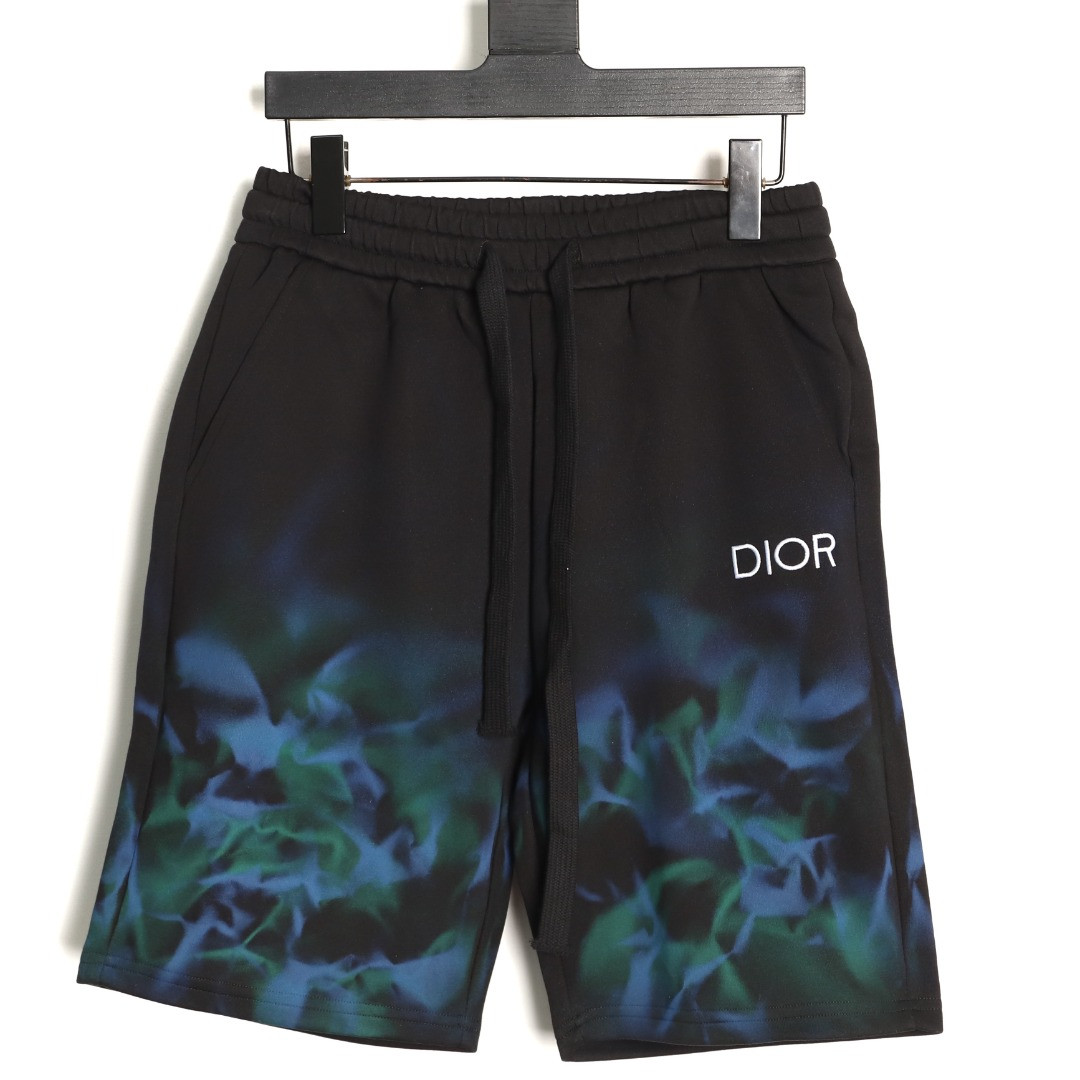 D10r shorts