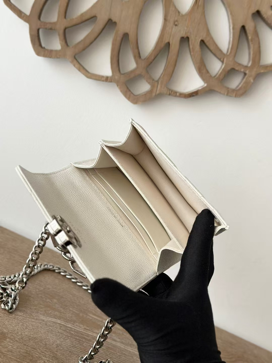 Ch**el Coco Caviar Clutch With Chain White 11x8.5x7cm