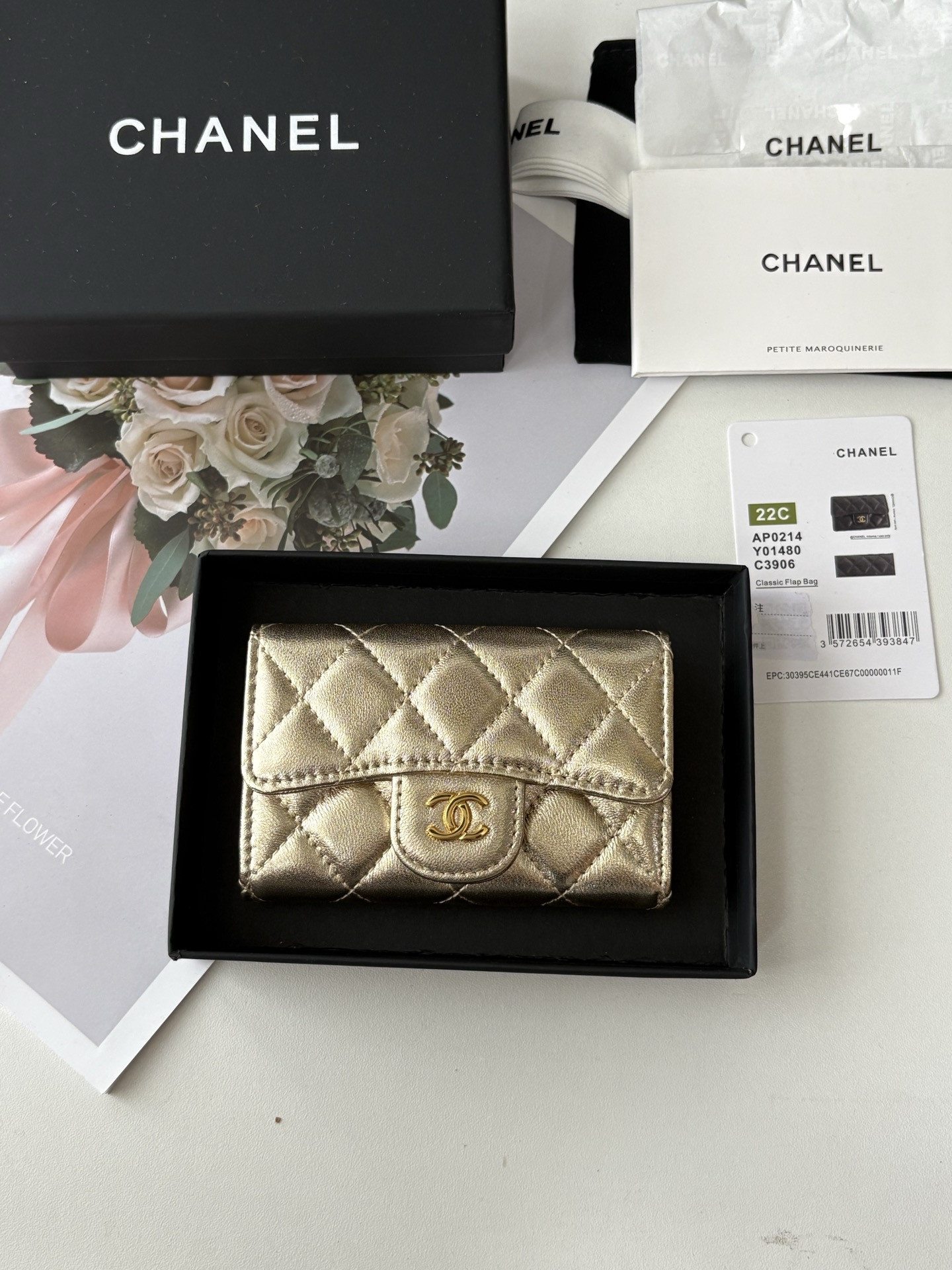 Ch**el Flap Card Holder Lambskin AP0214 11x8.5x3cm